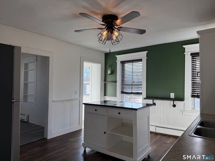 Property Photo:  116 Chapman Street  CT 06051 