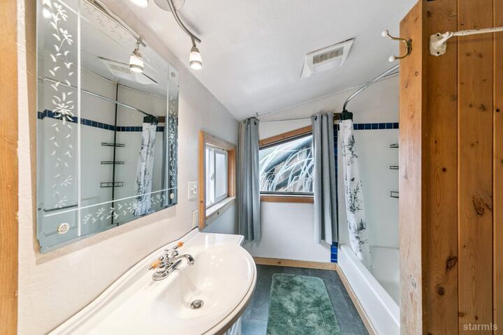 Property Photo:  1060 Wildwood Avenue  CA 96150 