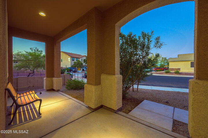 Property Photo:  12437 N Waterside Drive  AZ 85653 