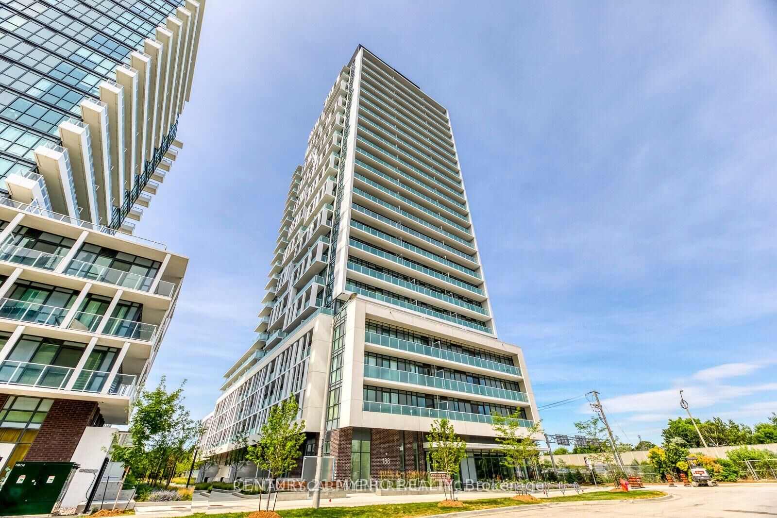 Property Photo:  188 Fairview Mall Drive 2501  ON M2J 0H7 