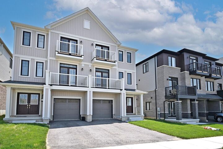 Property Photo:  19 Central Market Drive  ON N3W 0J3 