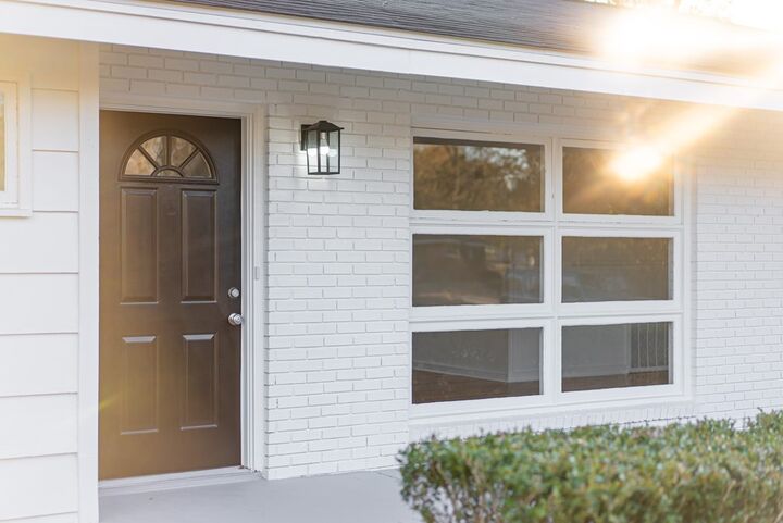 Property Photo: 304 Elizabeth Ave GA 31705