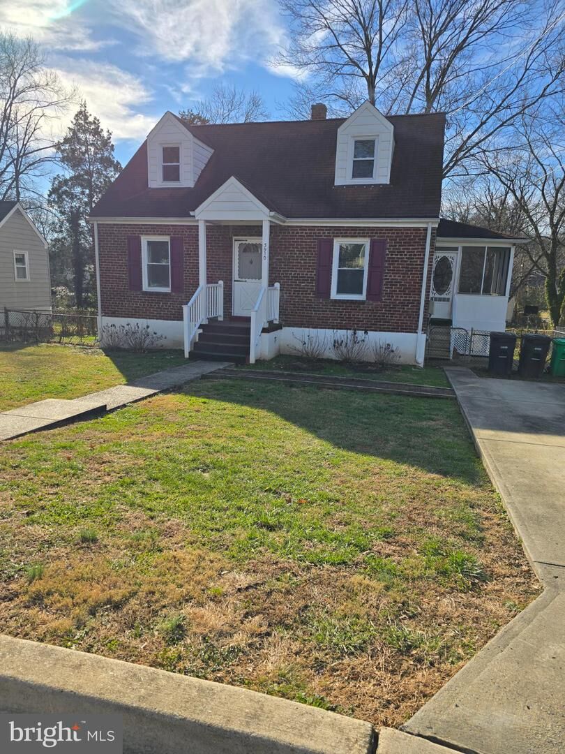 Property Photo:  3910 74th Avenue  MD 20784 