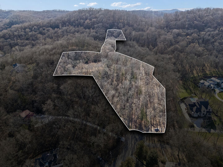Property Photo: 6450 Log Cabin Trail TN 37027