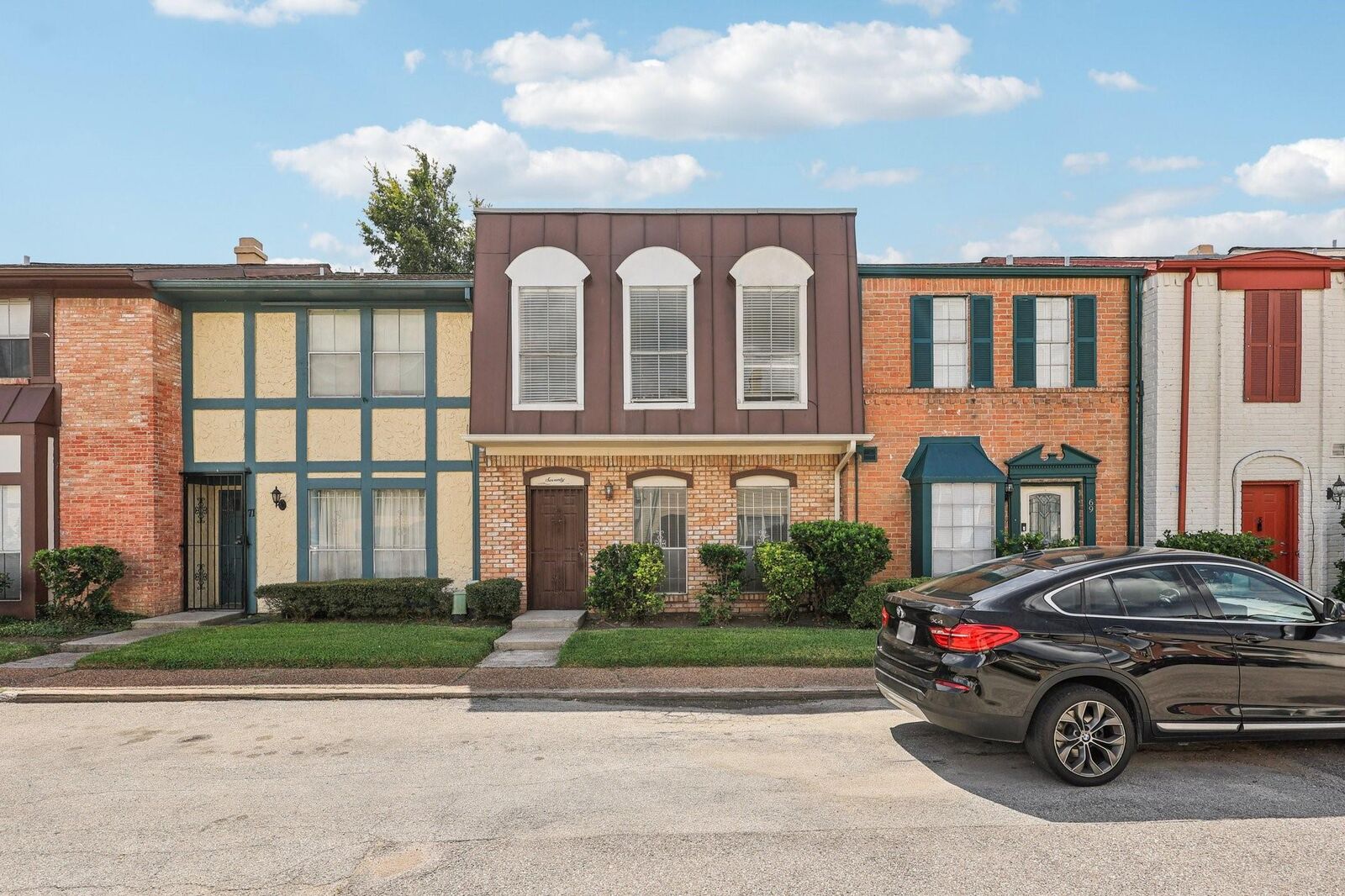 Property Photo:  7700 Creekbend Drive 70  TX 77071 