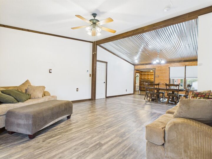 Property Photo: 11 Mockingbird Road TX 77358