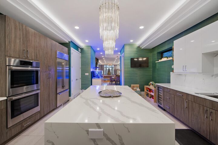 Property Photo: 606 Undercliff Ave NJ 07020