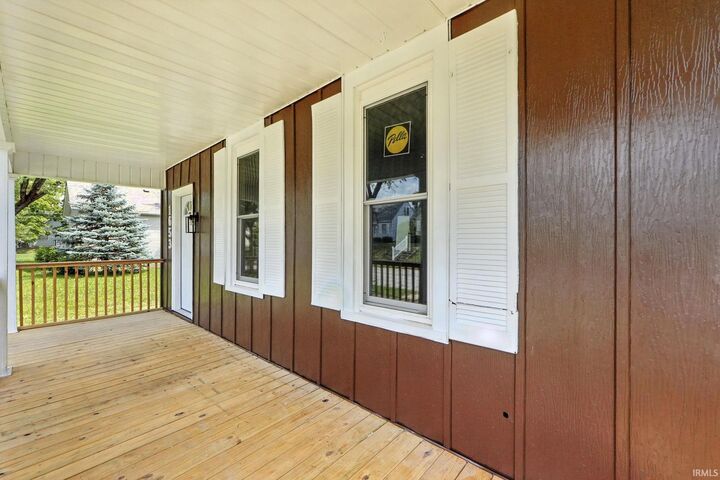 Property Photo: 1653 Rosemont Drive IN 46808