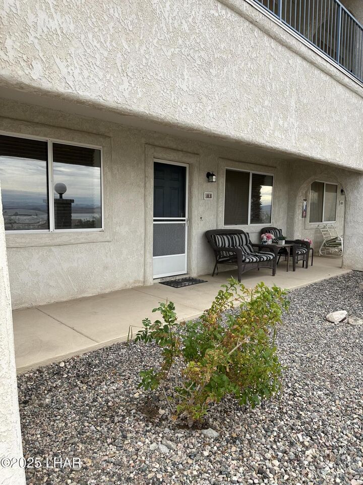 Property Photo: 1775 Bimini Ln E1 AZ 86403