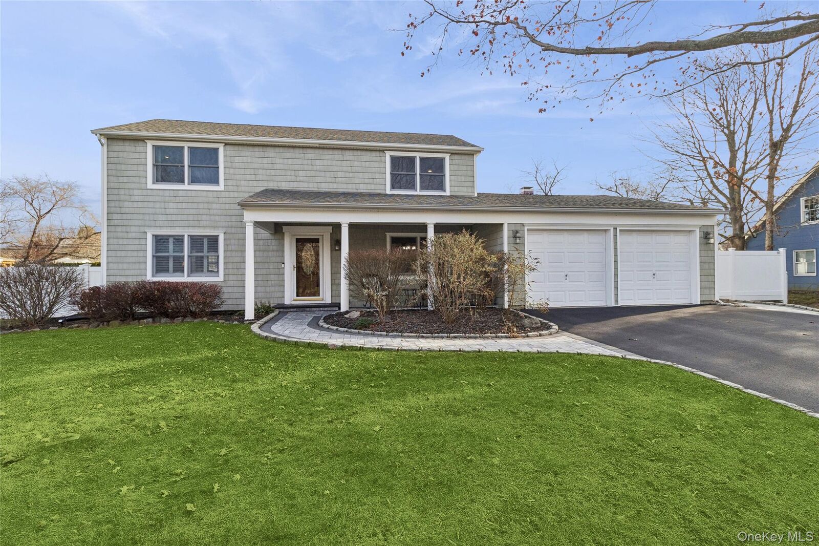 Property Photo:  11 Pembrook Drive  NY 11790 