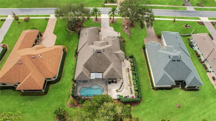 Property Photo: 5084 Greens Drive FL 32159