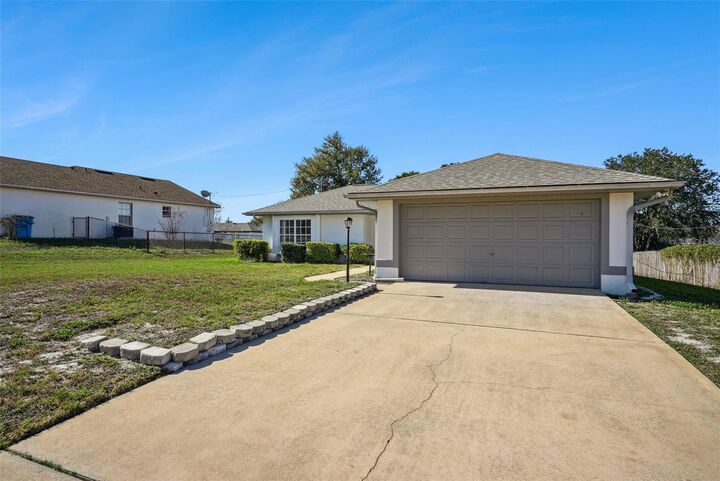 Property Photo:  2012 E Gloria Drive  FL 32725 