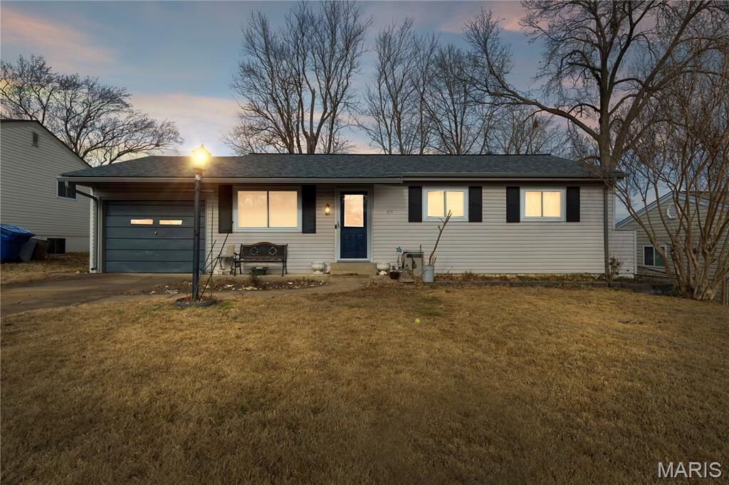 Property Photo: 851 Morningside Lane MO 63010