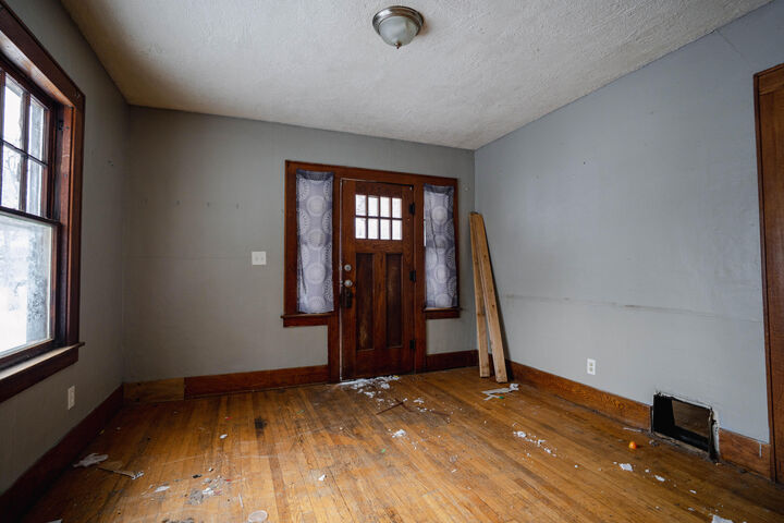 Property Photo: 1522 Robertson Avenue MI 48915