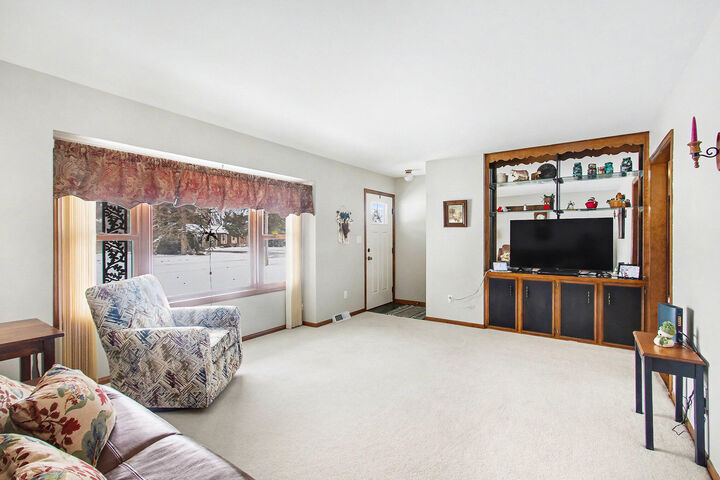 Property Photo: 7692 Cardinal Drive MI 49428