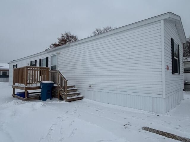 Property Photo:  104 Robinhood Drive  MI 49412 