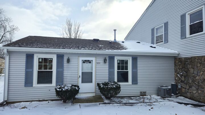 Property Photo:  231 Harvest Court  IL 60061 