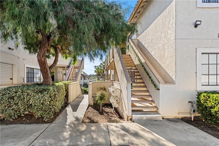 Property Photo:  3504 Paseo De Los Americanos 69  CA 92056 