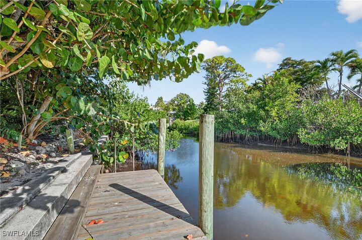 Property Photo:  27061 Homewood Drive  FL 34135 