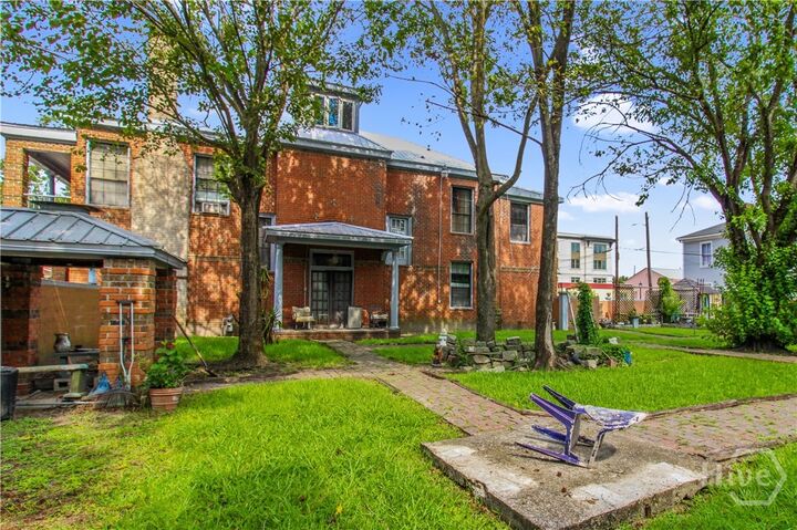Property Photo: 234 W 31st Street GA 31401