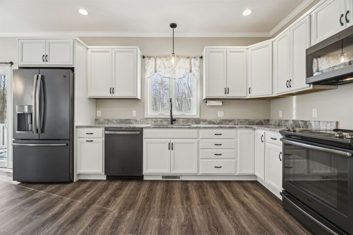 Property Photo:  71 Range Road  NH 03809 