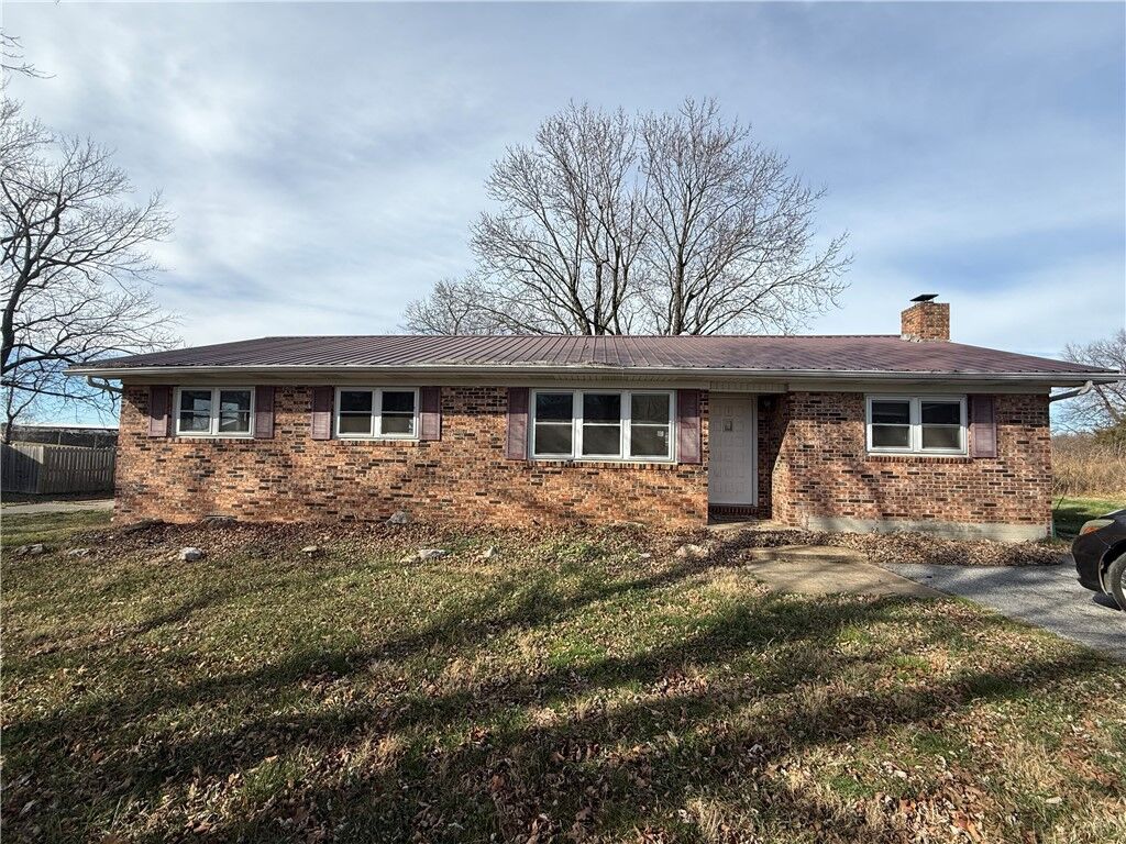 Property Photo:  5602 Montgomery Drive  AR 72601 