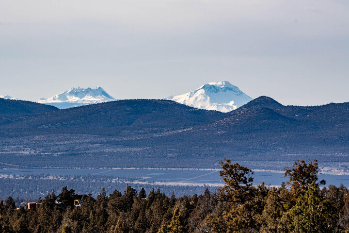 Property Photo:  11518 SE View Top Lane  OR 97754 