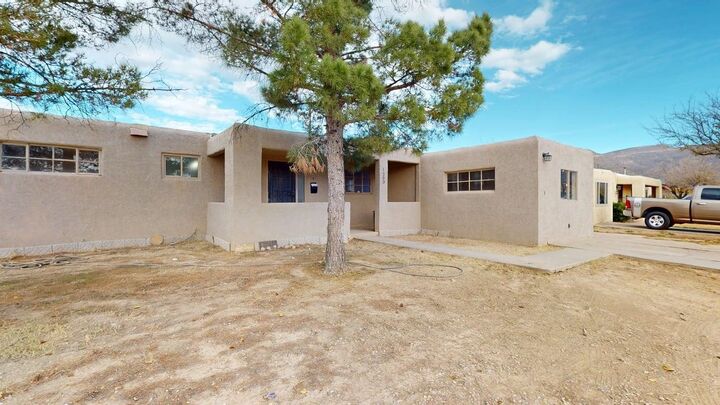 Property Photo:  1203 Desert Eve Dr  NM 88310 