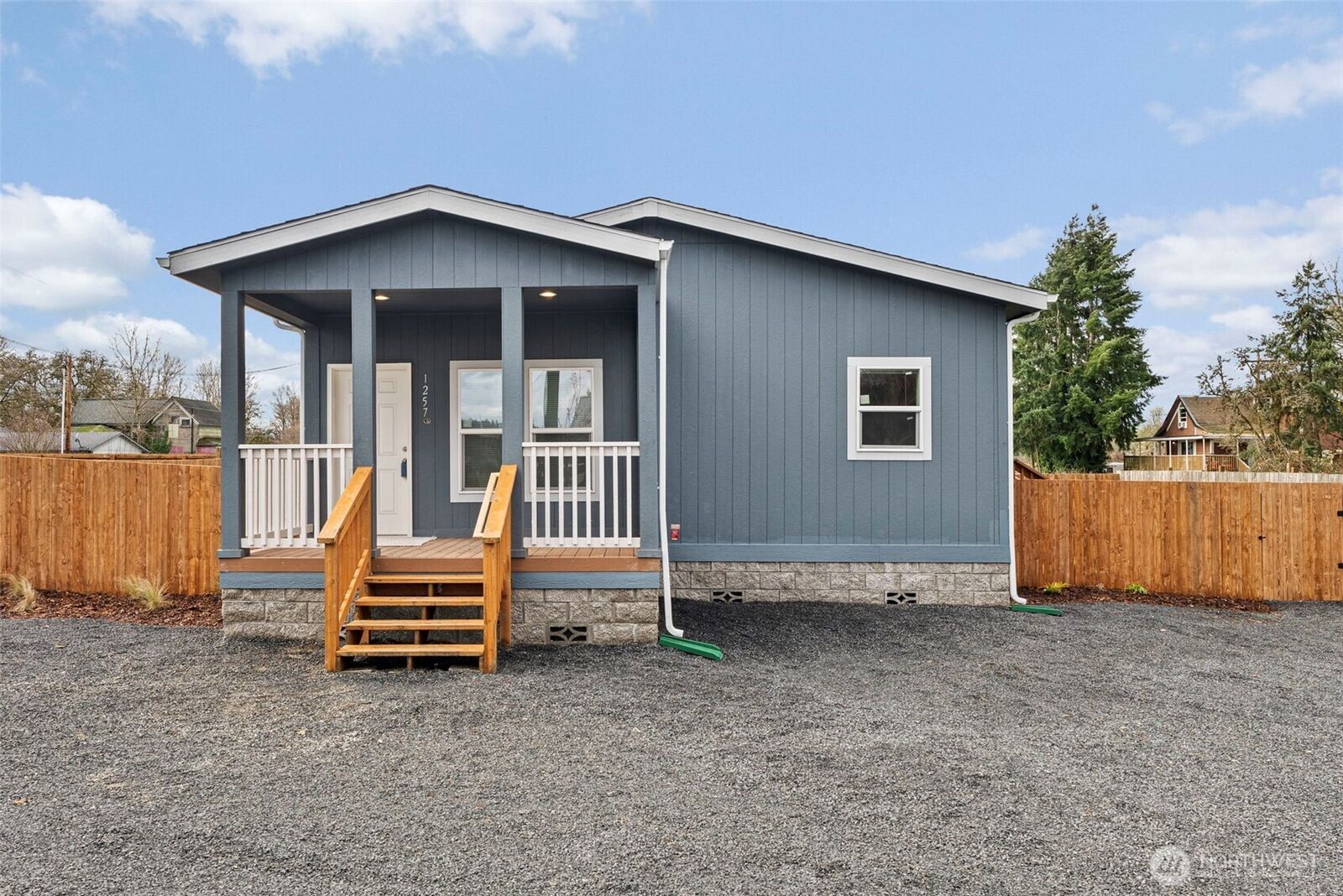 Property Photo:  1257 SW Elzina Street  WA 98532 