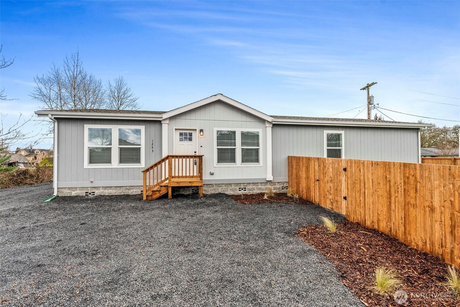 Property Photo: 1243 SW Elzina Street WA 98532