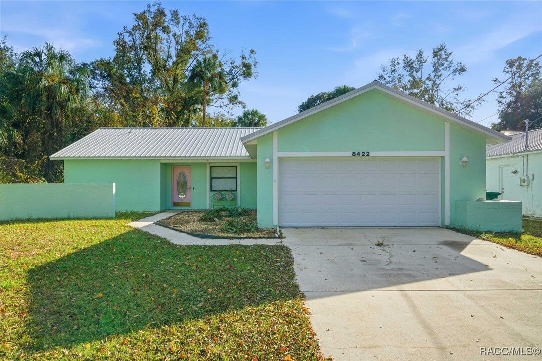 Property Photo:  8422 W Bradshaw Street  FL 34448 
