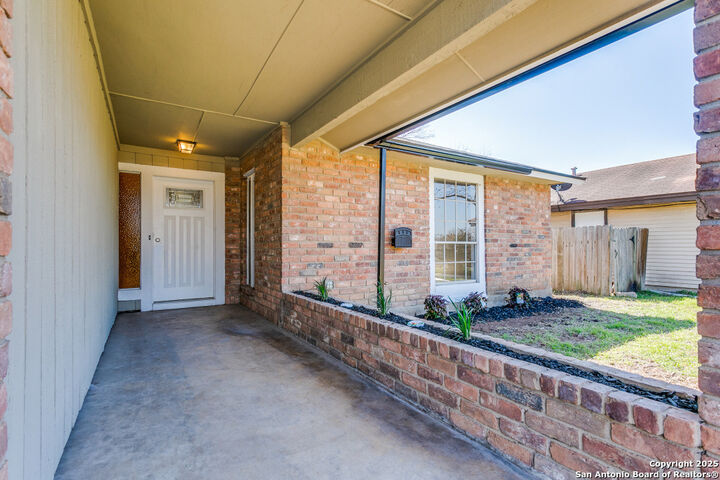 Property Photo: 14206 Short Horn TX 78247
