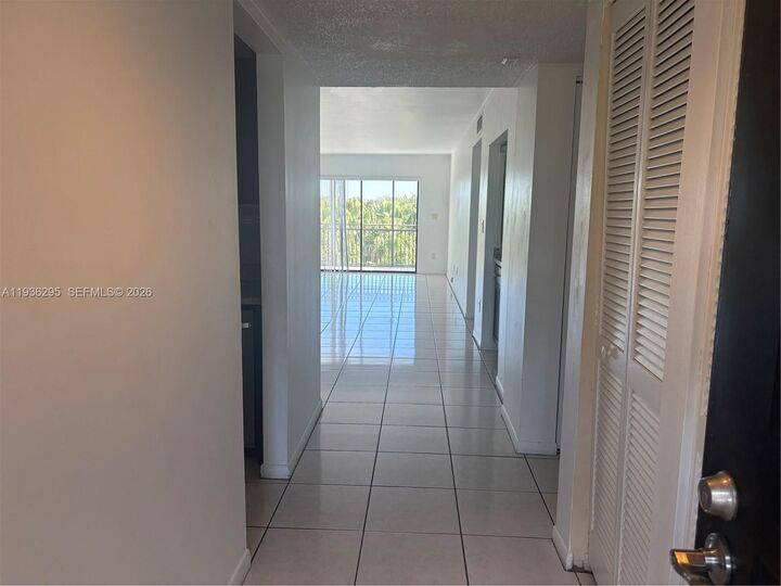 Property Photo: 16171 Blatt Blvd 408 FL 33326