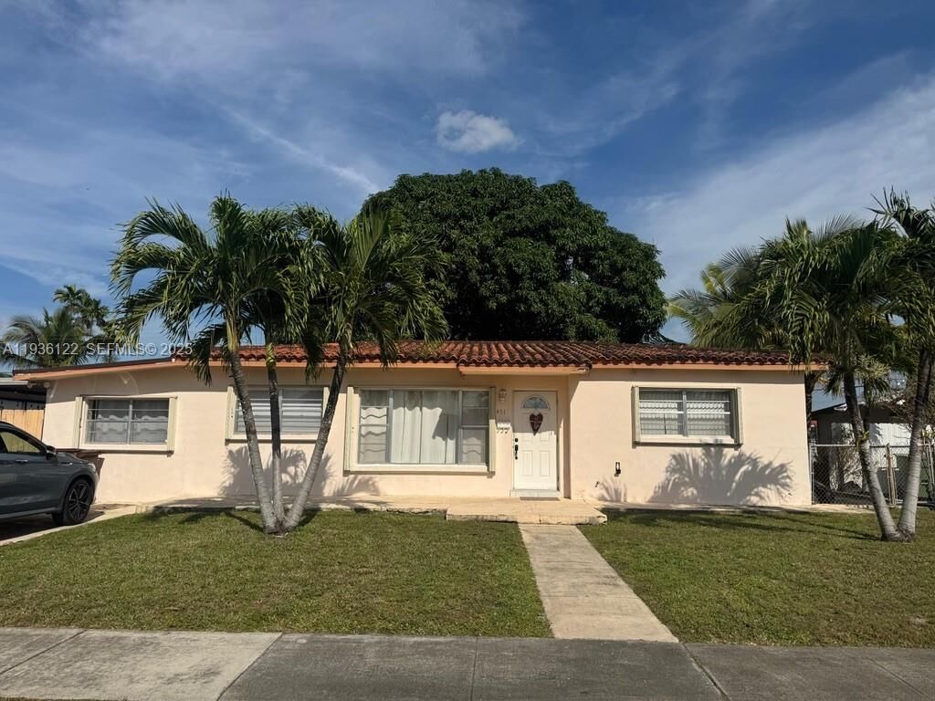 Property Photo:  451 W 30th Pl  FL 33012 