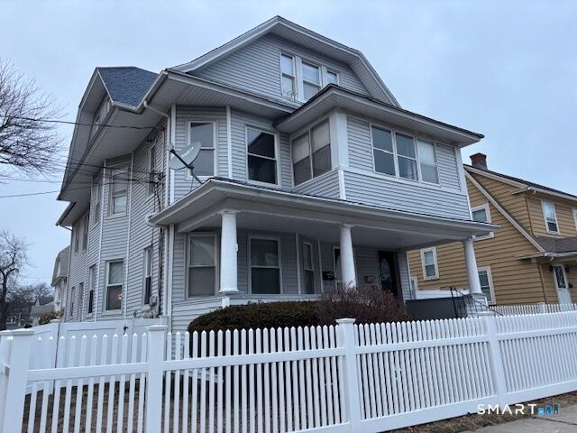 Property Photo:  66 Wade Street 2  CT 06604 