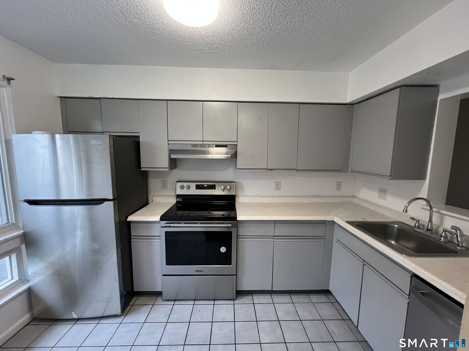 Property Photo: 1423 Quinnipiac Avenue 812 CT 06513