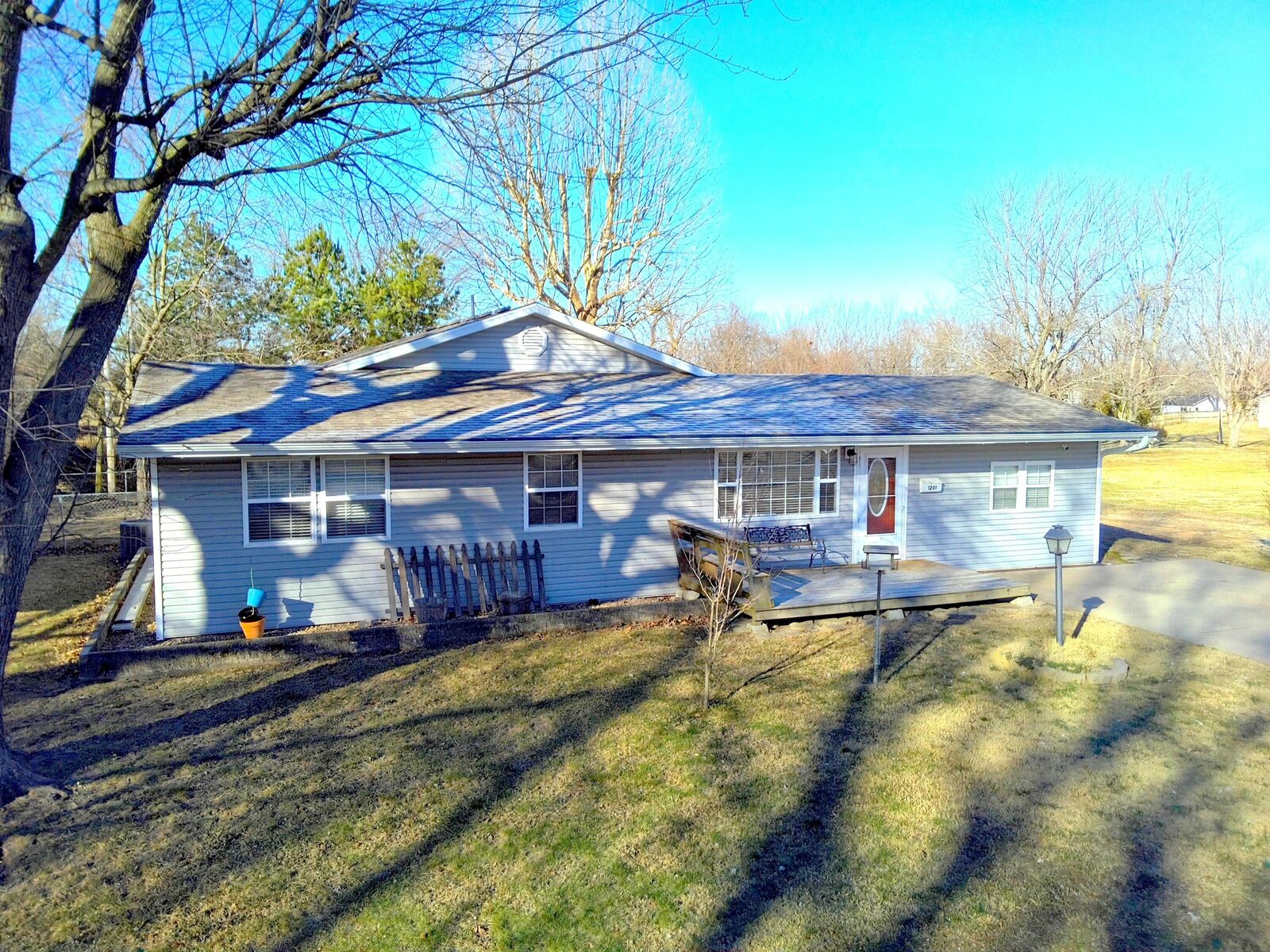 Property Photo:  1201 S Madison Avenue  MO 65605 