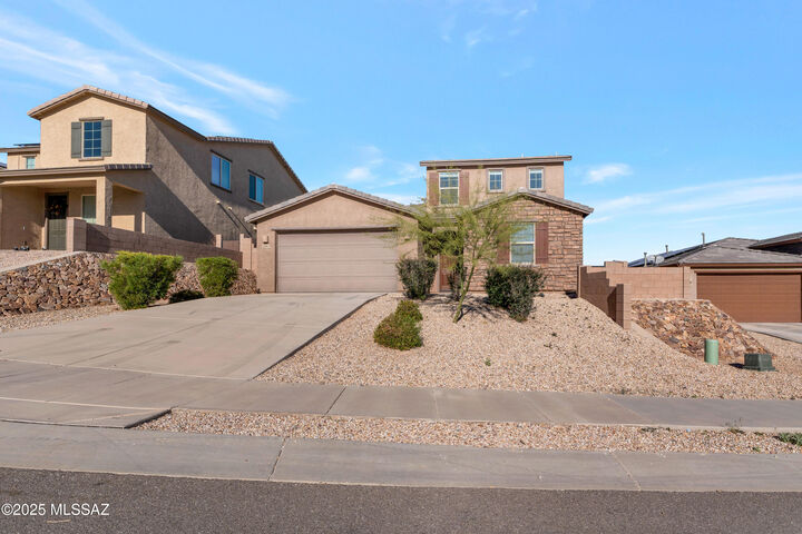 Property Photo:  12867 E Pantano View Drive  AZ 85641 