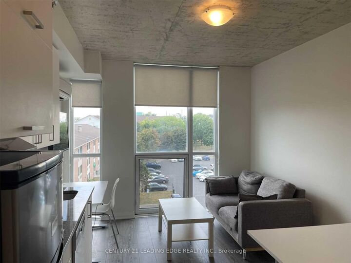 Property Photo:  1900 Simcoe Street N 422  ON L1G 0C1 