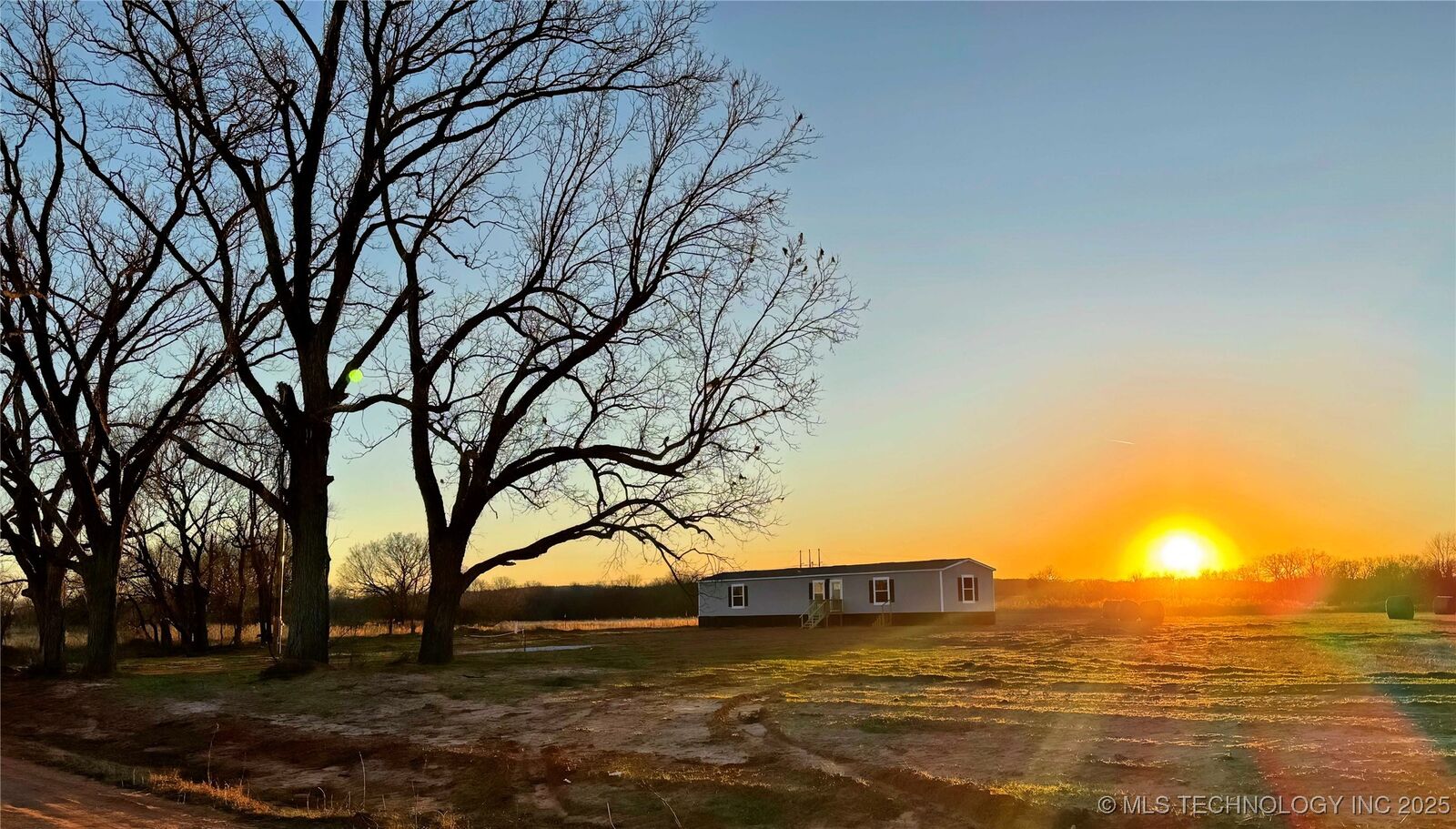 Property Photo: 840151 S 3450 Road OK 74834