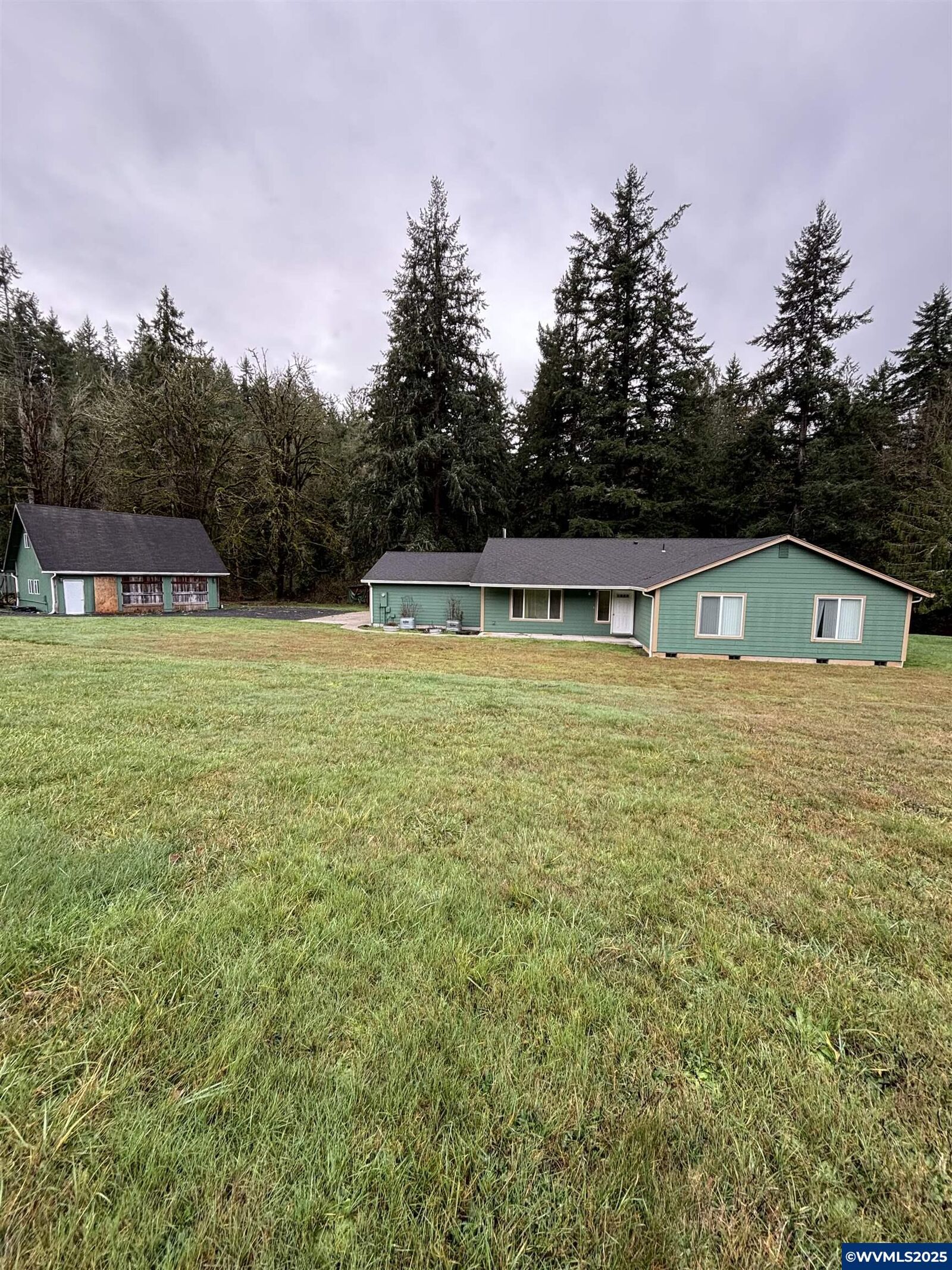Property Photo:  37905 S Wilhoit Rd  OR 97038 