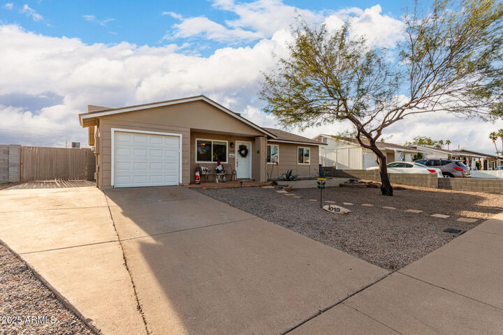 Property Photo:  1029 W Oxford Drive  AZ 85283 