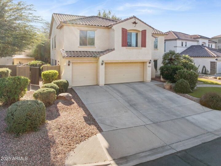 Property Photo: 43459 W Maricopa Avenue AZ 85138