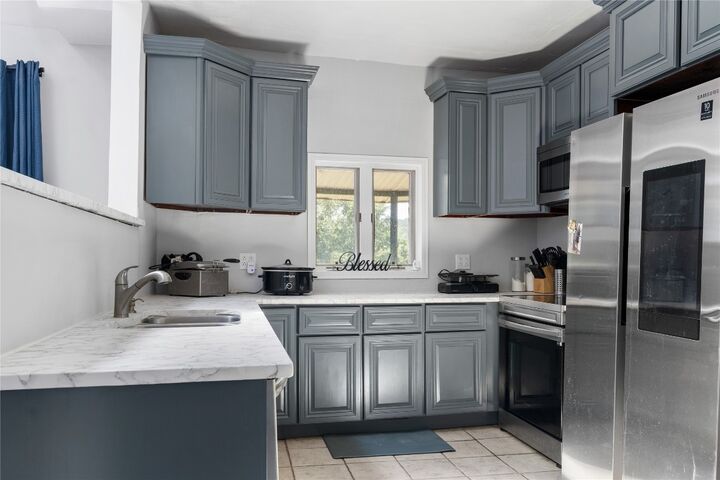 Property Photo:  12 Stanford Road  NY 13903 