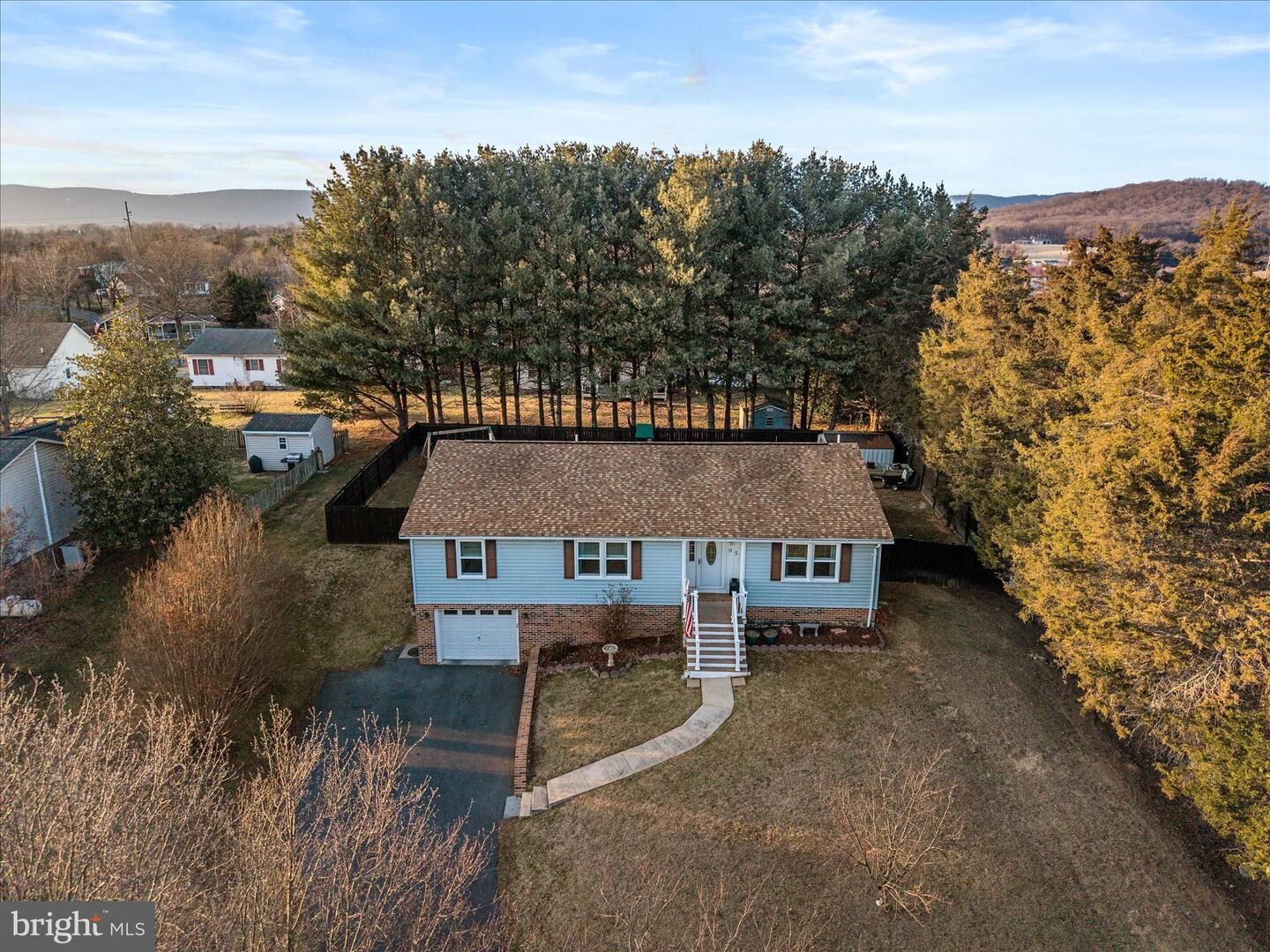 Property Photo:  95 Cecelia Street  VA 22660 