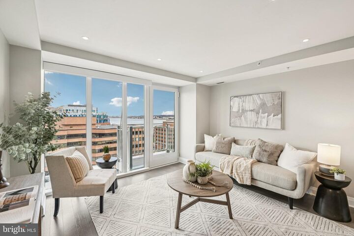 Property Photo:  925 N Fairfax Street 908  VA 22314 