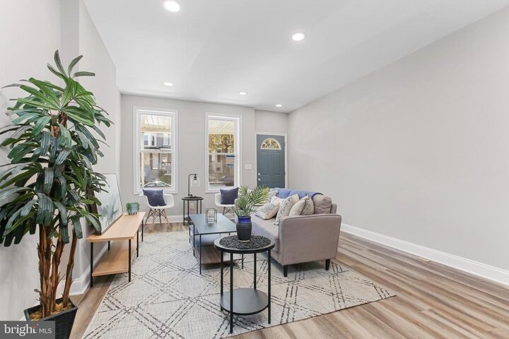 Property Photo:  2712 W Mosher Street  MD 21216 