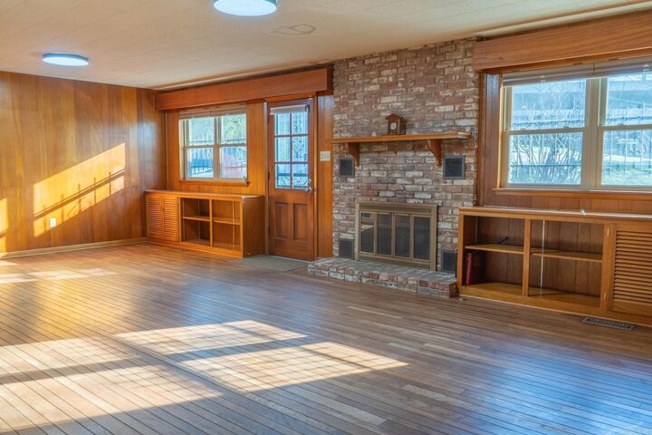 Property Photo:  405 N Plaza Drive  AR 72205 