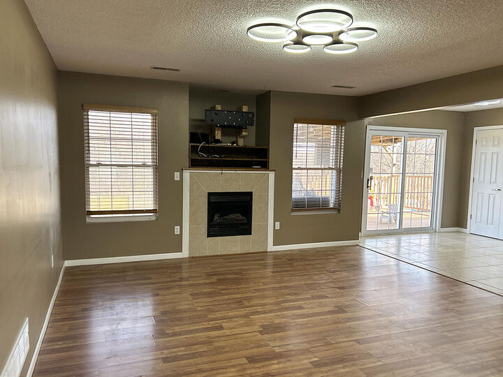 Property Photo: 5882 Shelly Dr MO 65251