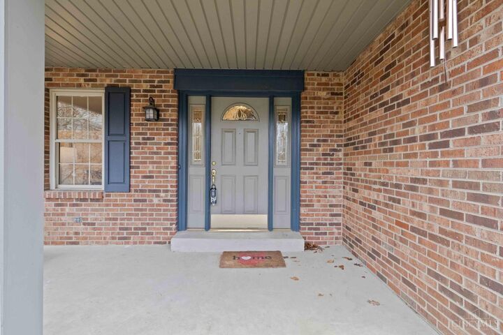 Property Photo: 8140 Maxfield Lane OH 45243